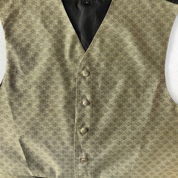 EUC Men's Formal Vest w Bow Tie 2 pc. - Picture 3 of 13